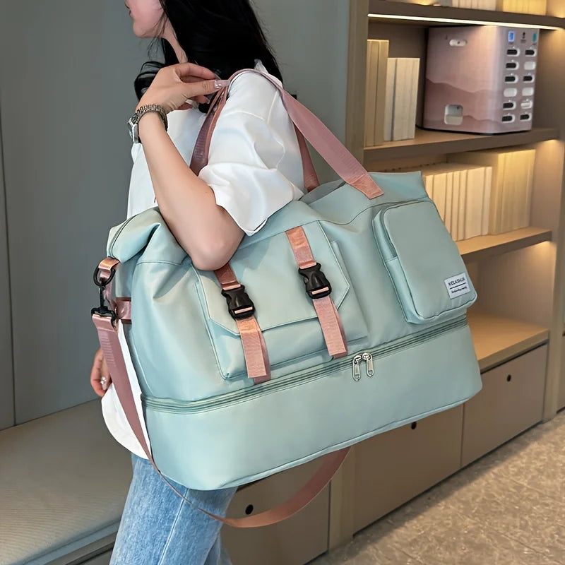 Large Capacity Travel Duffel Bag, Portable Sports Bag with Shoe Compartment, Spacious Weekender Overnight Bag ﻿ ﻿ ﻿
