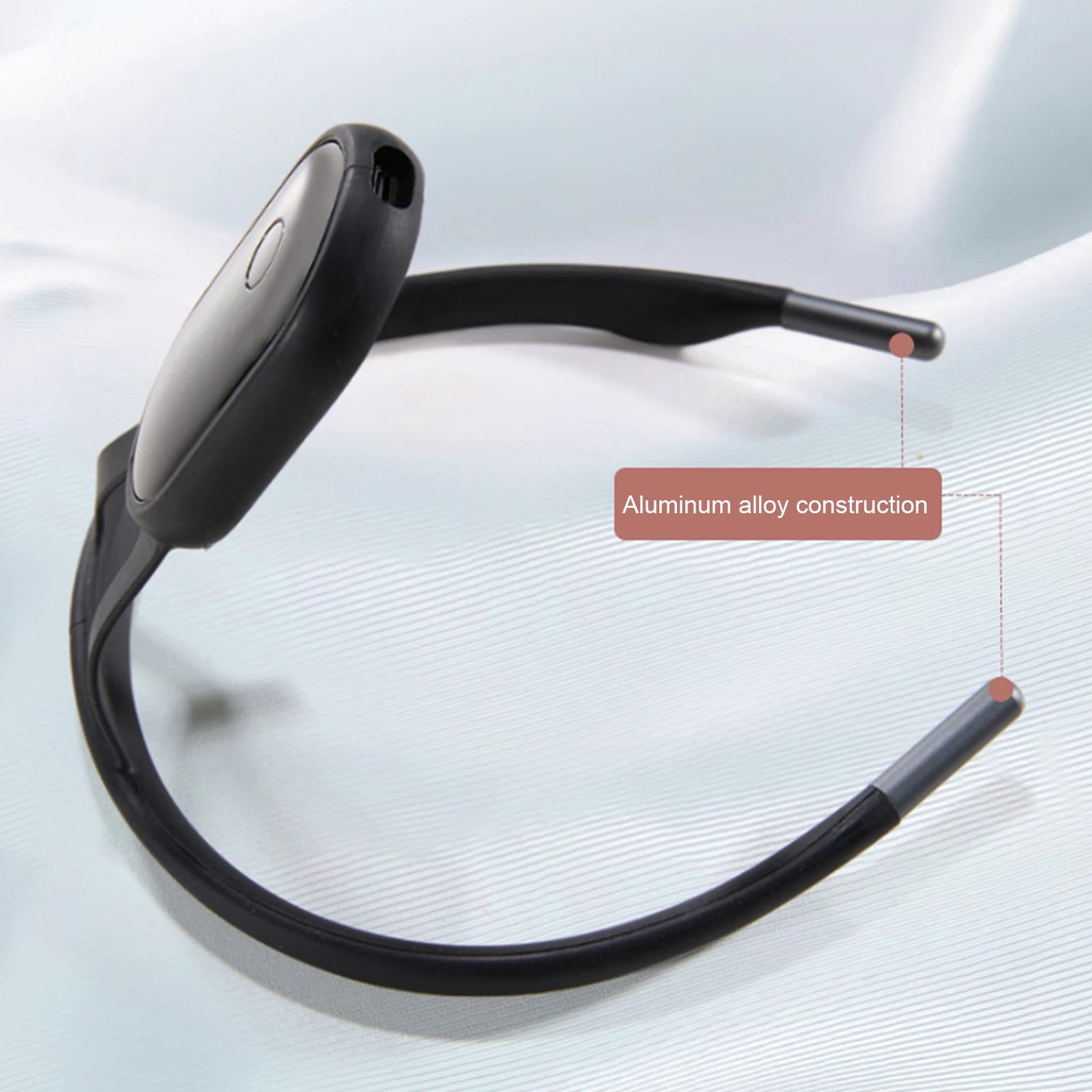 Neck Hump Corrector with Smart Sensor Vibration Reminder Portable Posture Correction Device USB Rechargeable for Men and Women