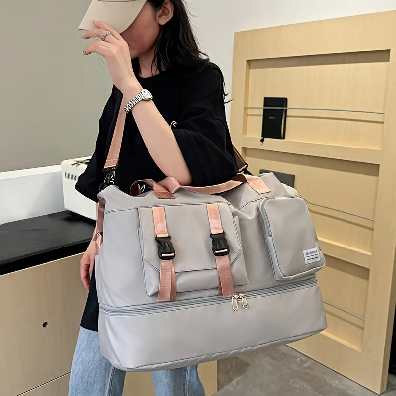 Large Capacity Travel Duffel Bag, Portable Sports Bag with Shoe Compartment, Spacious Weekender Overnight Bag ﻿ ﻿ ﻿